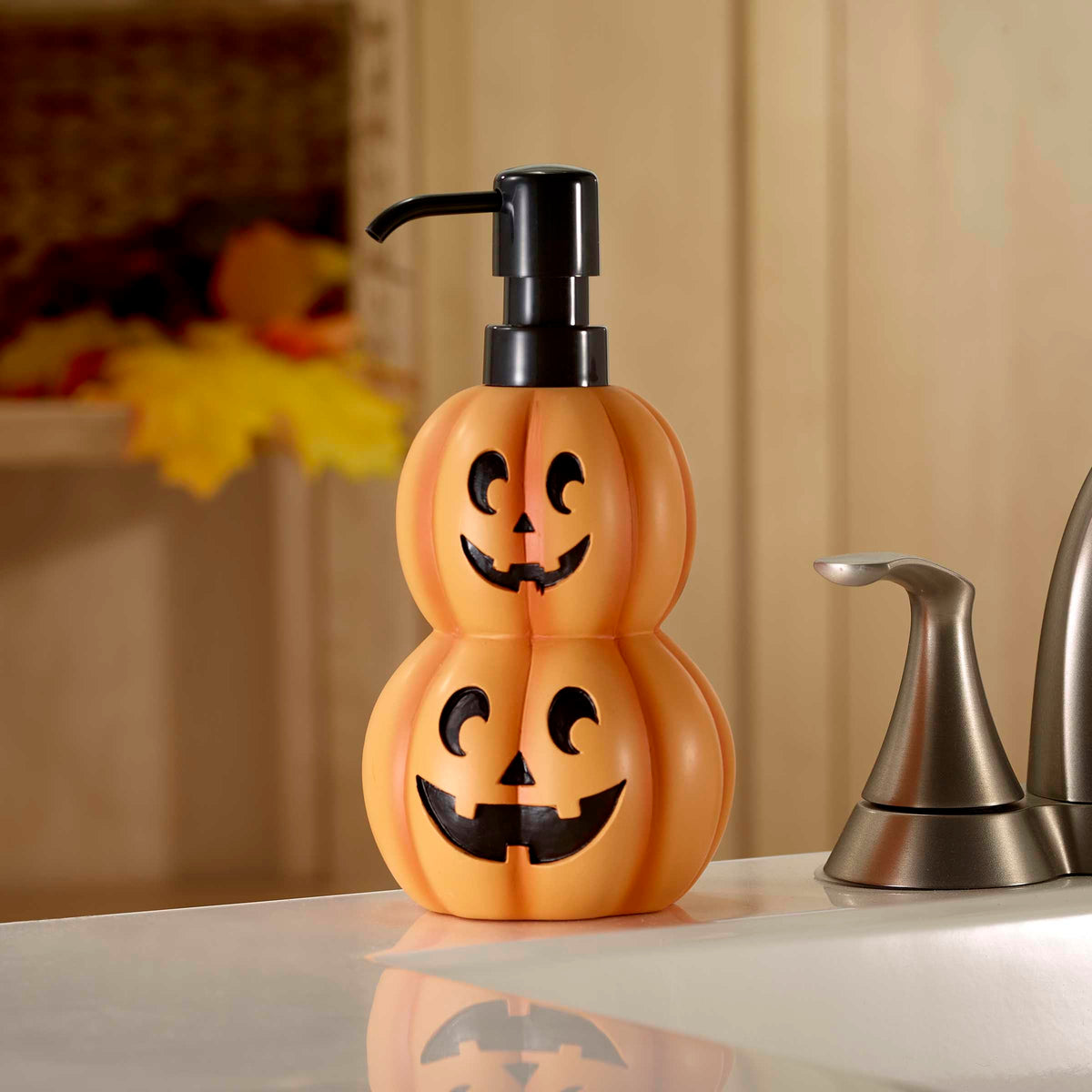 Avanti Linens – Soap Dispenser, Decorative Lotion Pump for Bathroom or Kitchen Countertop, Hand Painted Resin Halloween Decor (Stacked Pumpkins)