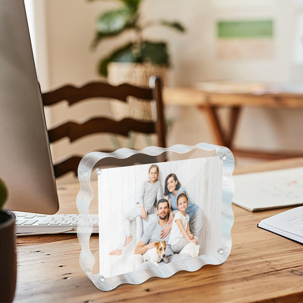 laapee 4x6 Acrylic Picture Frame 3 Pack, 10+10mm Thicker Magnetic Acrylic Frame, Double Sided Display, Anti-fading, Clear Block Scalloped Photo Frames Freestanding for Desktop Display