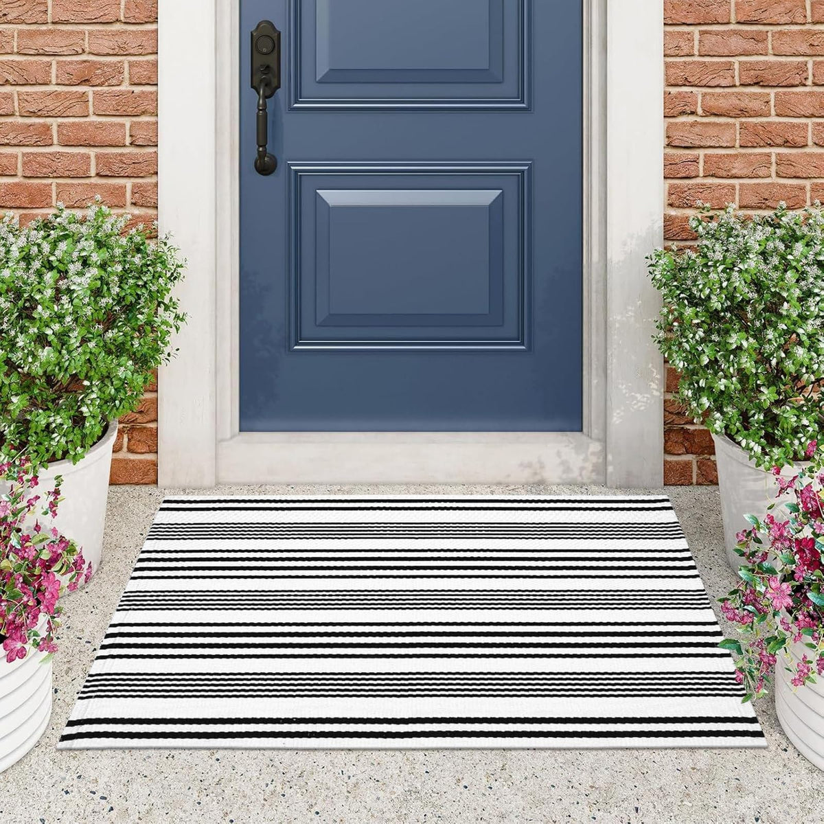 Black and White Striped Outdoor Rug, 27.5"x43" Cotton Modern Hand-Woven Reversible Front Porch Door Mat Welcome Layered Doormat Washable Doorway Carpet for Farmhouse Kitchen Laundry Room