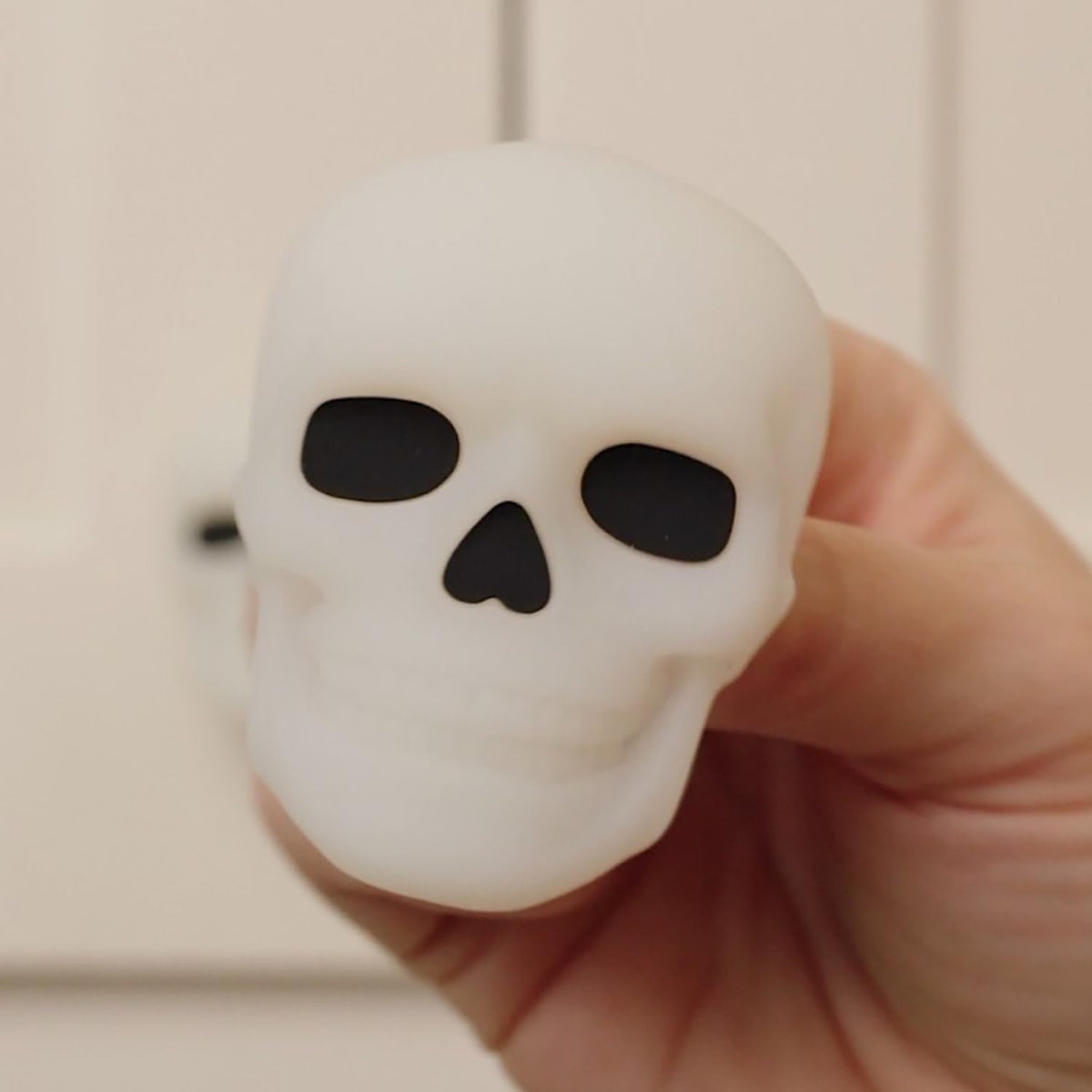 Knobēz 12pk Skull Decorative Cabinet Knob Covers - Spooky Halloween Decor