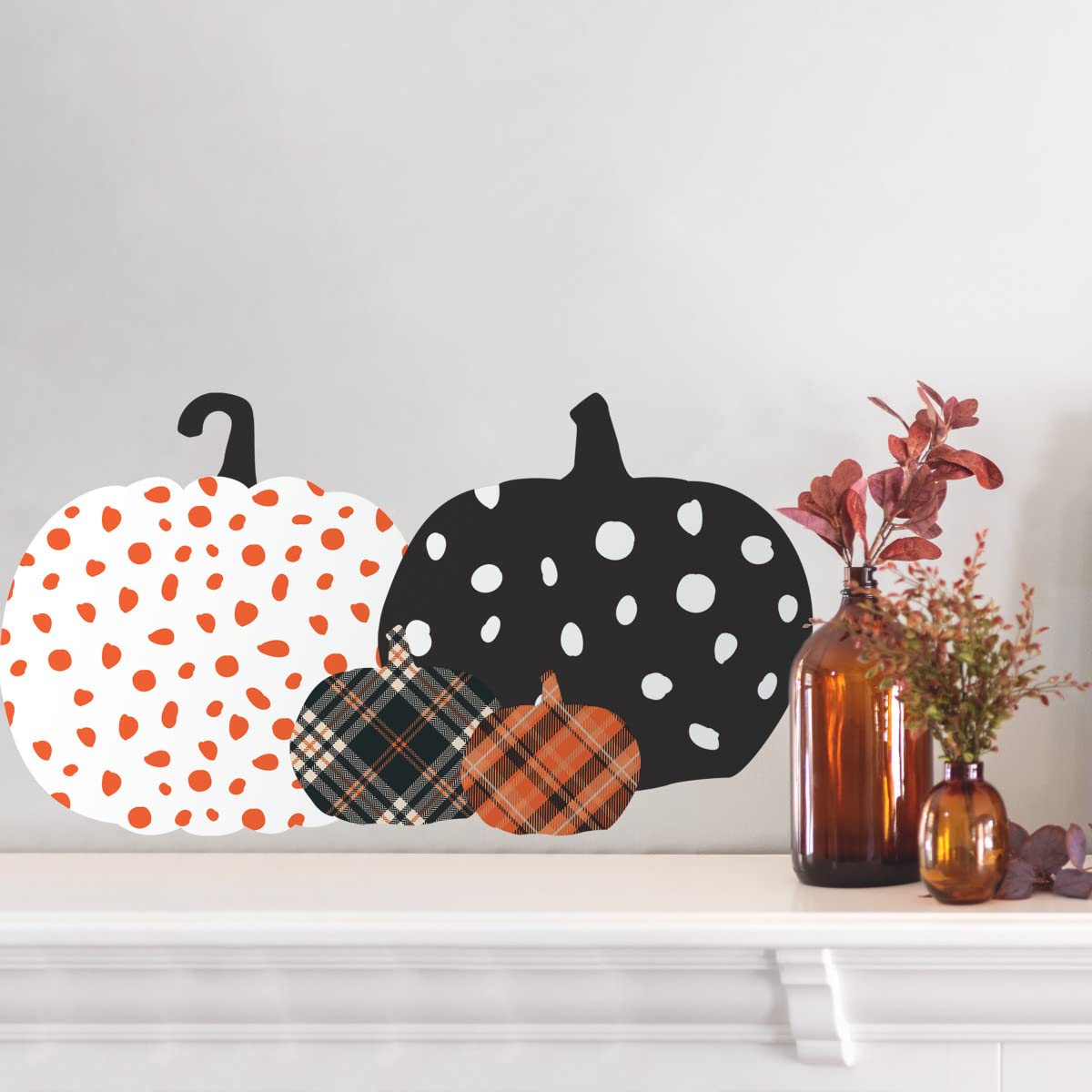 RoomMates RMK5148SCS Decorative Pumpkins Peel and Stick Wall Decal