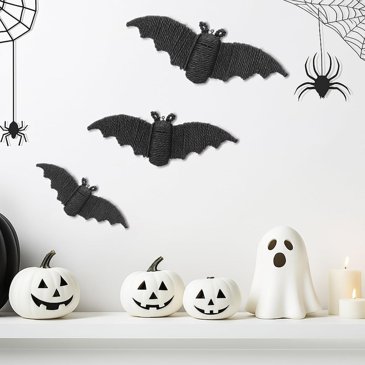 Beeveer 3 Pcs Woven Rattan Bat Wall Hanging Halloween Decor, 3D Scary Handcrafted Black Rope Bats, Rustic Natural Farmhouse Halloween Creepy Decorations for Home Fireplace Door, 9.06/7.48/5.91 Inch