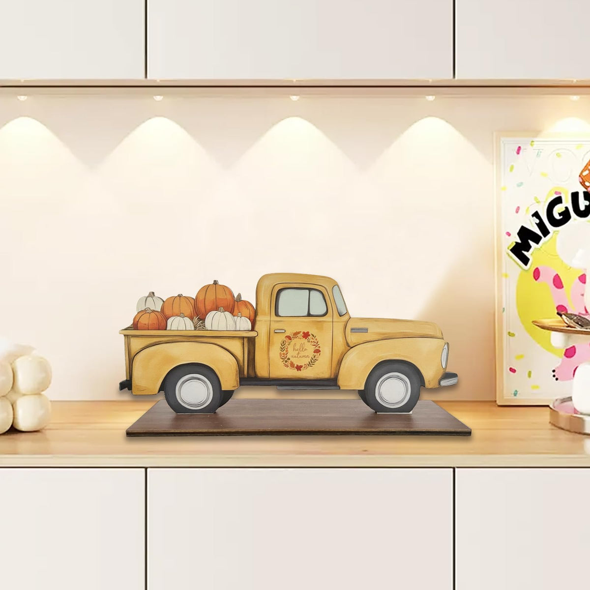 Hello Autumn Decor Halloween Pumpkins fall Harvest Truck Sign for Home,Farmhouse,Office,Garden Wooden desktop decoration Thanksgiving Table Decorations