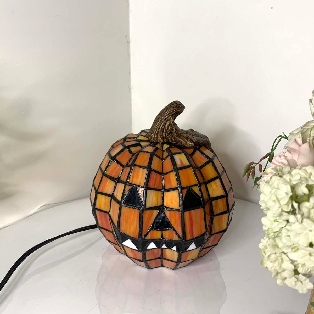 Bieye L10927 Carved Pumpkin Tiffany Style Stained Glass Accent Table Lamp for Halloween Decor