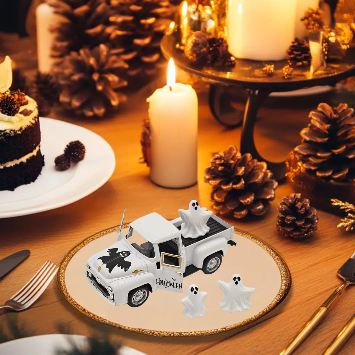 YimiBloss Halloween Decorations - Mini Cute Farmhouse Style Halloween Metal Truck Decor with 3 Removable Mini Ghost Ornaments for Tabletop, Tiered Tray, Shelf, Fireplace and Home Indoor Décor