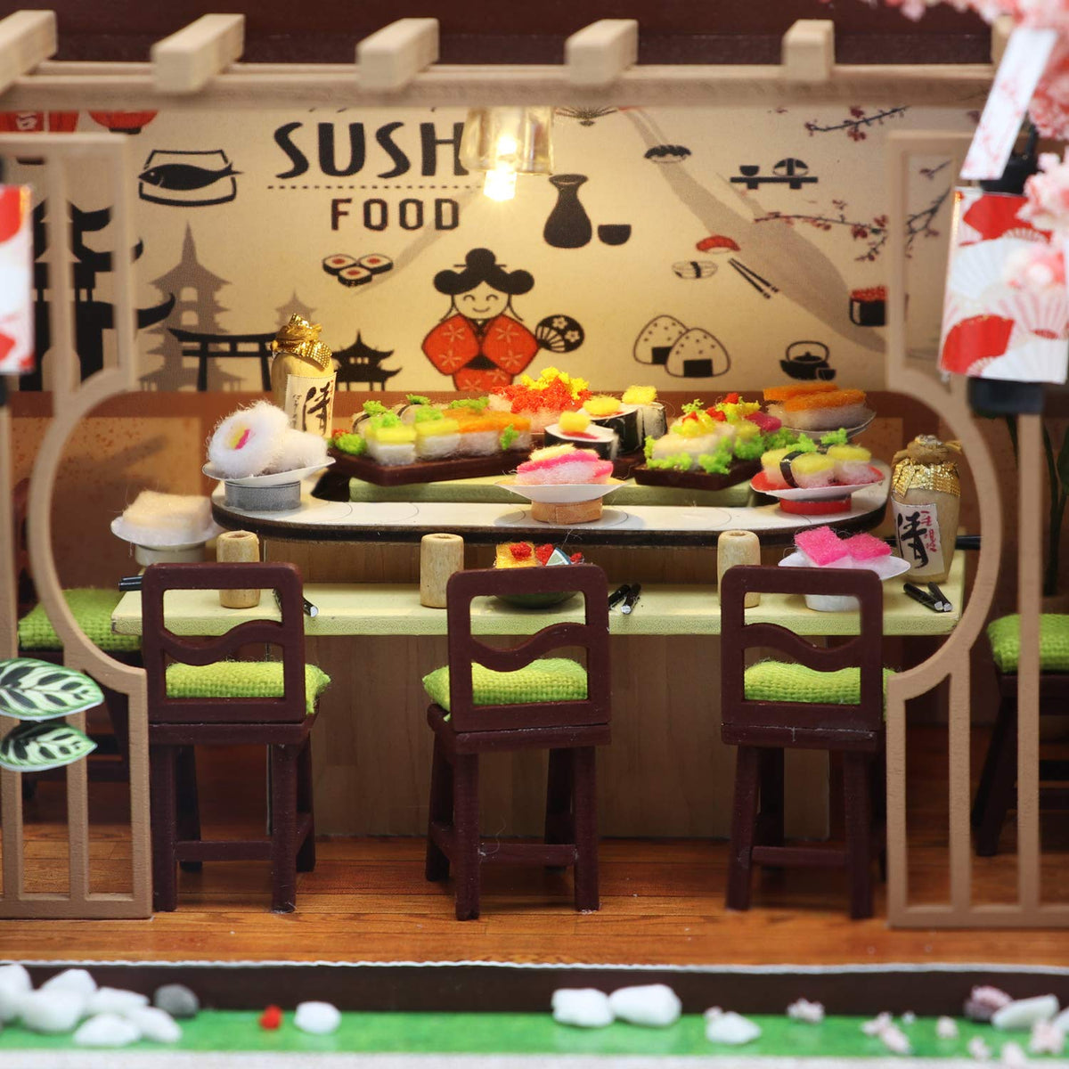 MAGQOO Miniature Dollhouse Kit DIY Dollhouse Kit DIY House Kit Wooden Mini Doll House Kit Creative Room with Dust Cover(Sushi)