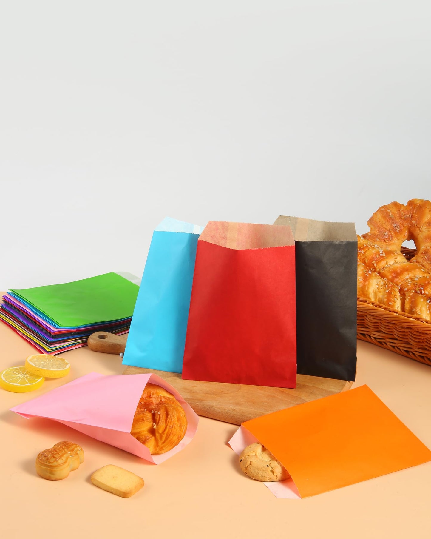 KEYYOOMY 4x6 Inch Paper Treat Bags Rainbow Candy Bags 100 Pack Candy Buffet Bag Small Paper Cookie Bag for Halloween Christmas Party (100 CT, 4x6 Inch)