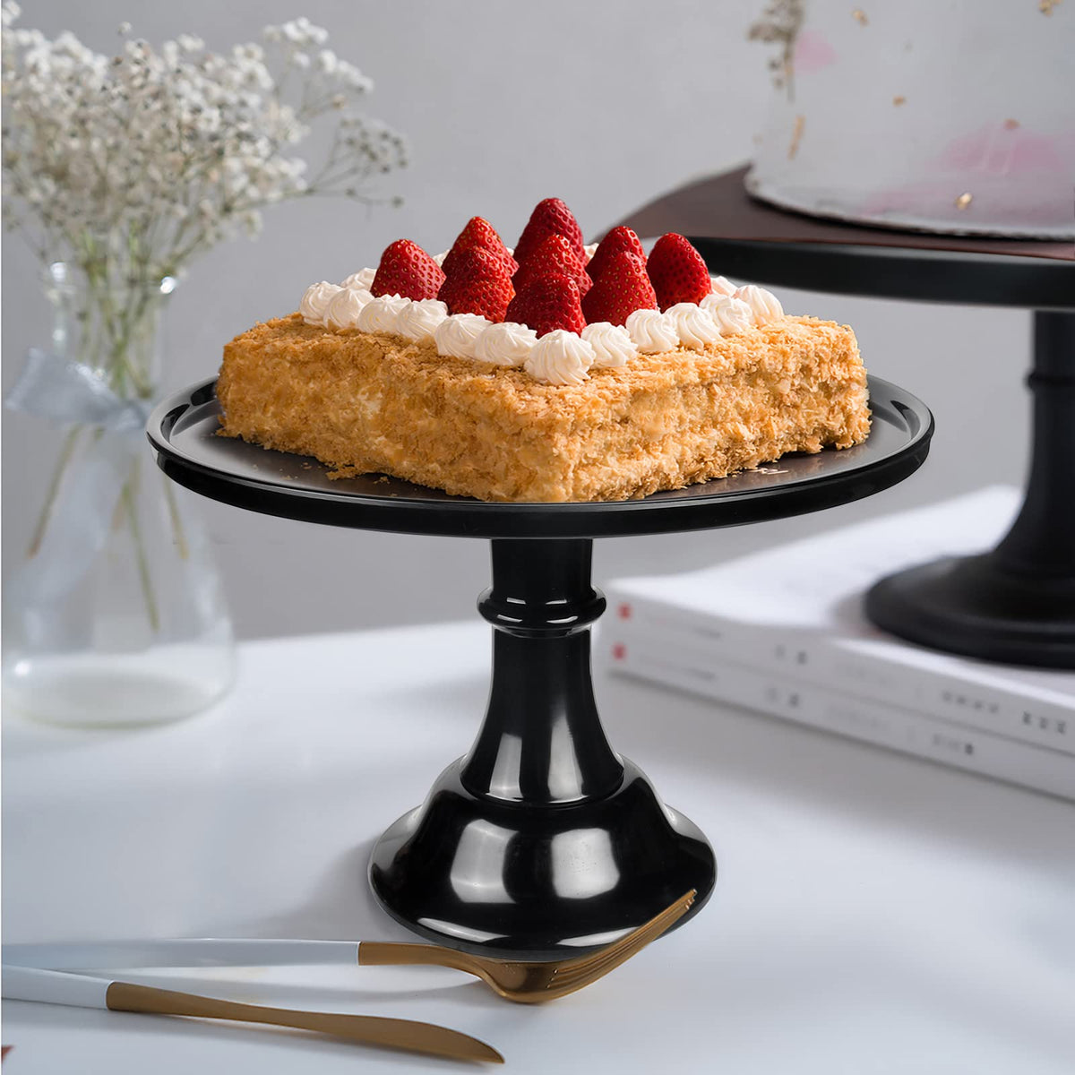 KLASKWARE Round Cake Stand Black 11" Melamine Cake Display Stand Dessert Cupcake Display Tray for holiday,Graduation,Wedding,Birthday,Party,Baby Shower,Anniversary,Ceremony,Christmas