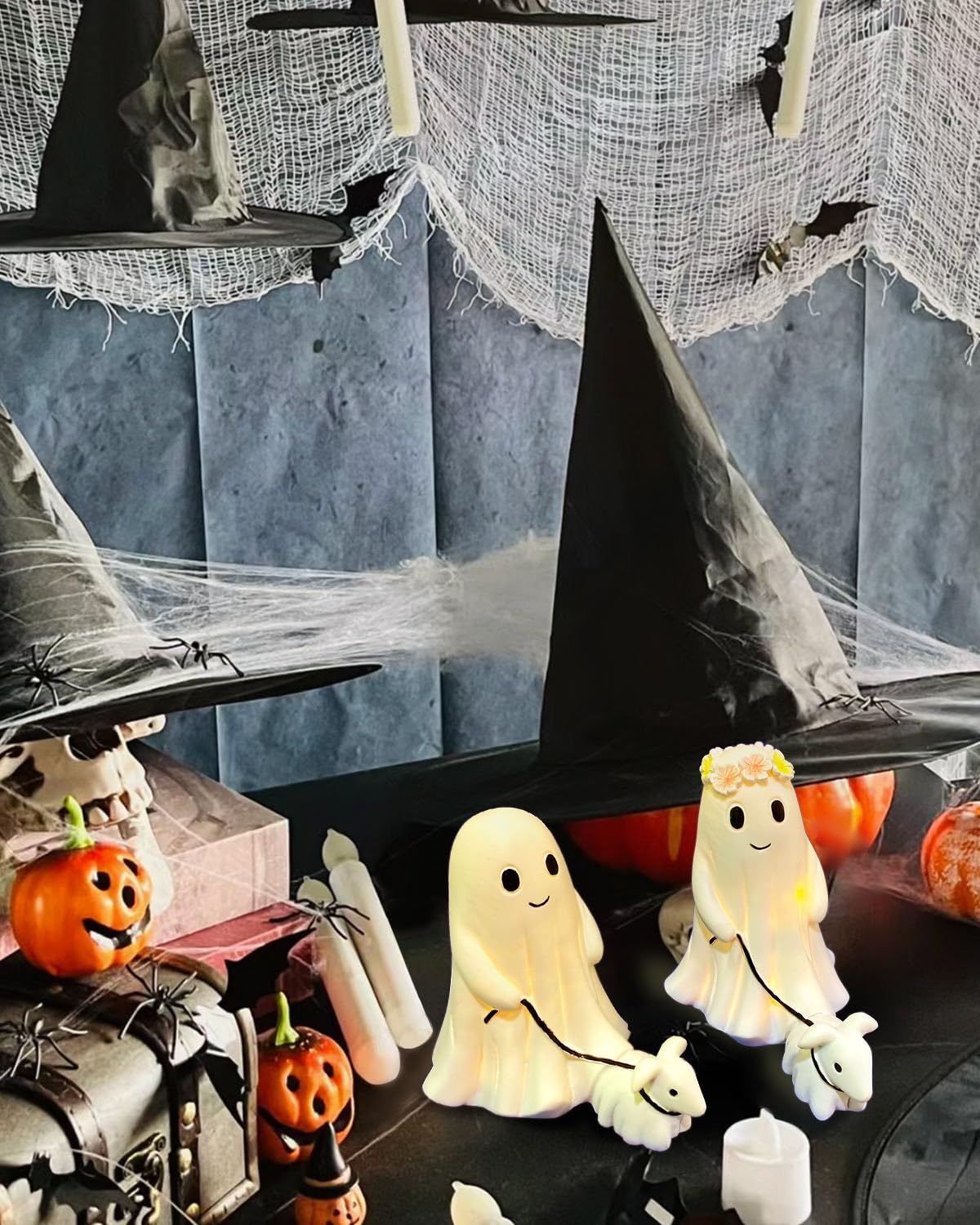 RWSEFK Ghost Walking Dog Display Statue Nightlight, Warm Lighted Indoor Figurine Lamps, Halloween Decors Spooky Dog Light, Cute Decorations for Party, Home, Bedroom, Shelf, Table Centerpiece (Boy)