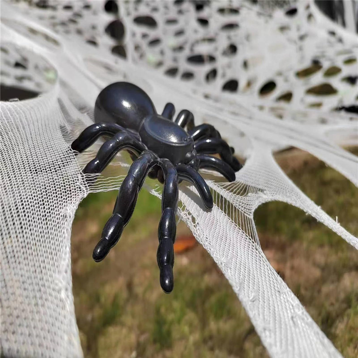CMKTA Spider Web Halloween Decoration, 2 lb Weight Giant Elastic Spider Web Outdoor Decorations, DIY Beef Netting Spider Web Halloween Party Decor (950 Sqft)