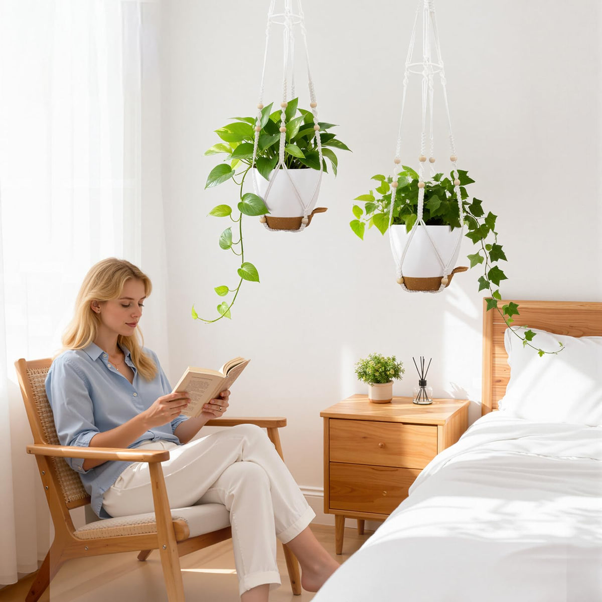 Hanging Planters for Indoor Plants: 2 Pack Macrame Plant Hangers with Grow Lights and Self-Watering Pots, Large Hanging Pots with Drainage Holes & Removable Tray（8in White Pot, Daylight Spectrum）