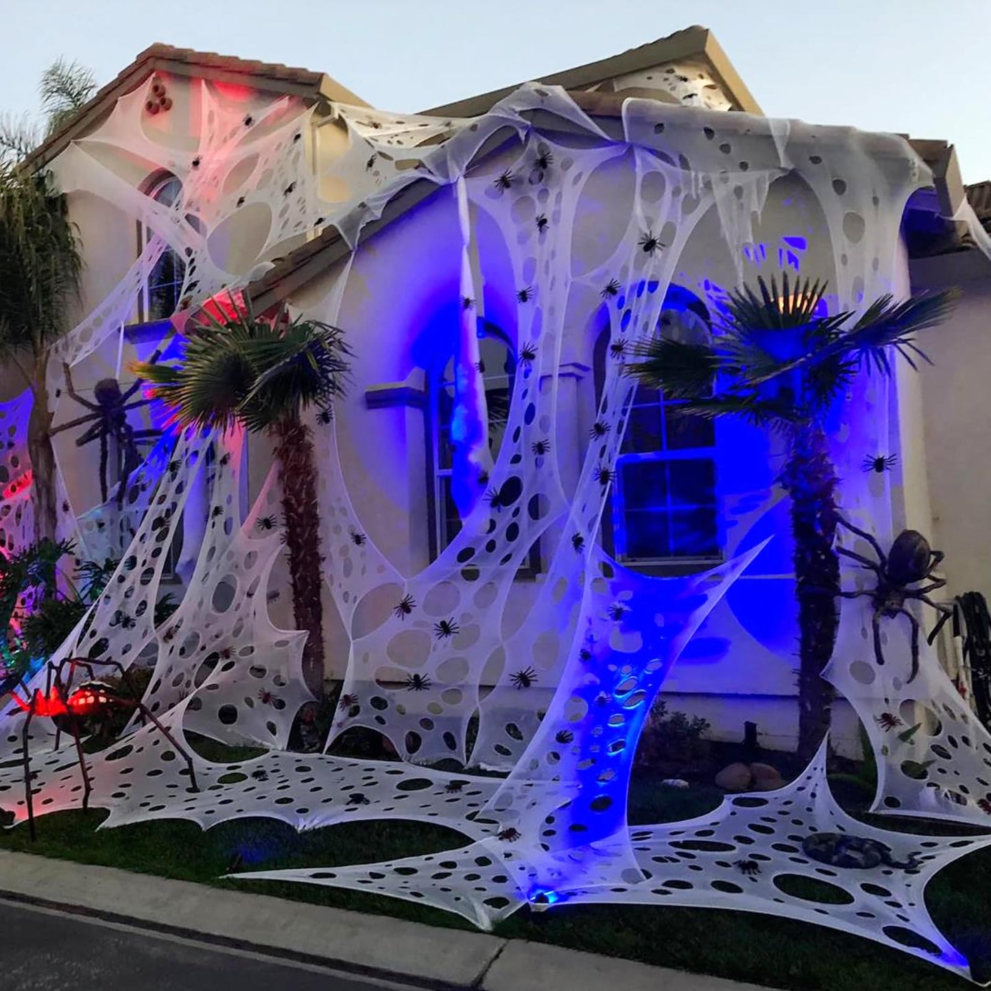 CMKTA Spider Web Halloween Decoration, 2 lb Weight Giant Elastic Spider Web Outdoor Decorations, DIY Beef Netting Spider Web Halloween Party Decor (950 Sqft)