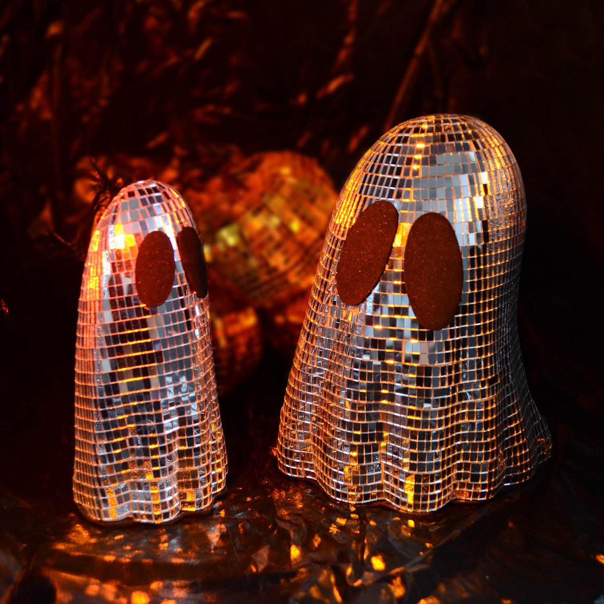 2 Pcs Halloween Disco Ghost Decor Ghost Disco Ball Table Decoration Indoor Glitter Sign Halloween Tiered Tray Decor for Props Home Tabletop Decorations