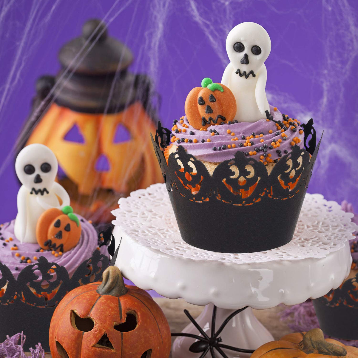 Whaline 100 Pcs Halloween Cupcake Wrappers, Artistic Bake Paper Cups Black Laser Cut Cupcake Liners Cake Decoration for Halloween Theme Party
