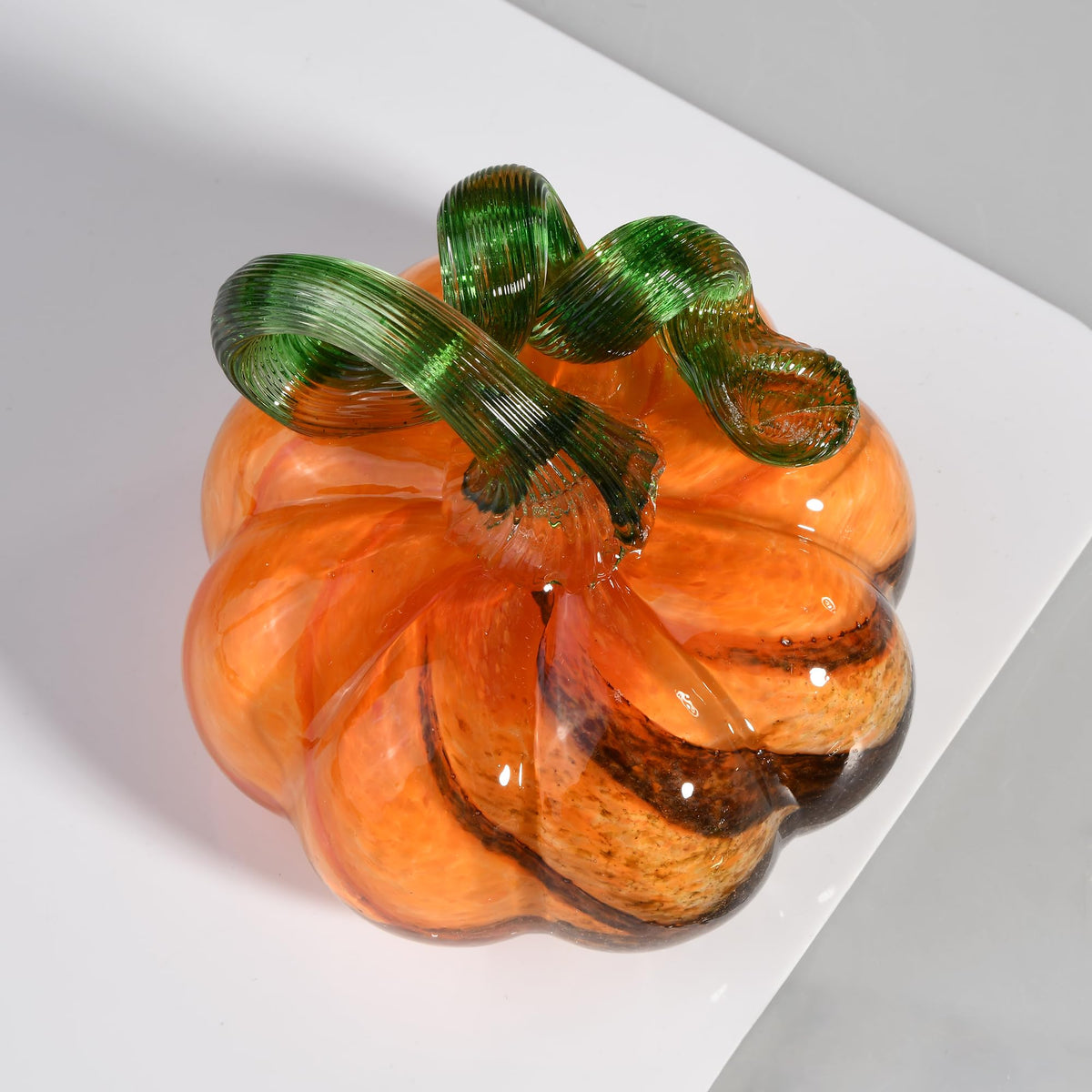 QIANCHANG 3" Hand Blown Glass Pumpkin Figurine, Large Brown Halloween Crystal Pumpkin Paperweight, Thanksgiving Pumpkins Fall Decorations for Home Table Centerpiece