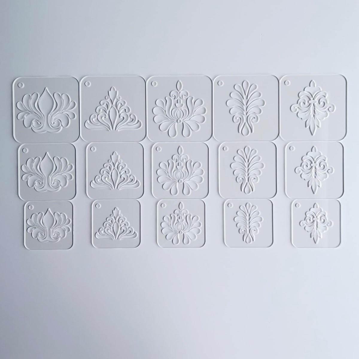 Mandala Drawing Stencils Set, Clear Acrylic, 2.95-2.17 Inch, 15 Pieces with Ring, Geometric Dot Pattern Templates for Art (Flourish Pattern)