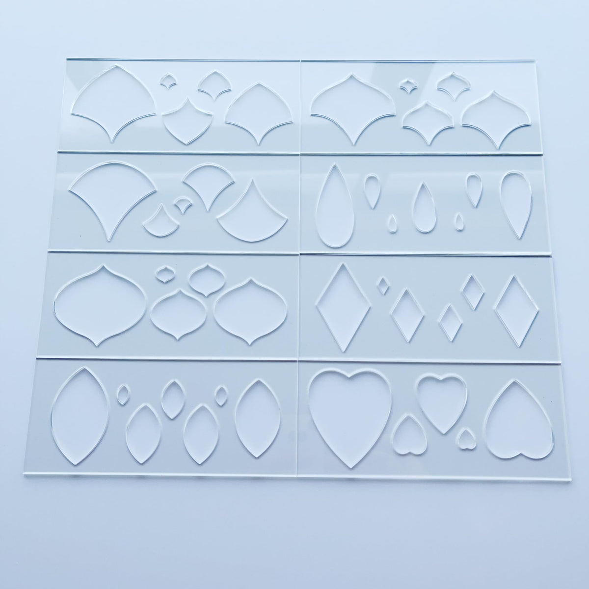 Set of 8 Mandala Art Stencils, 8 Geometric Shapes with 5 Sizes Each, Clear Acrylic Drawing Templates, Hearts, Diamonds, Ovals, Leaves