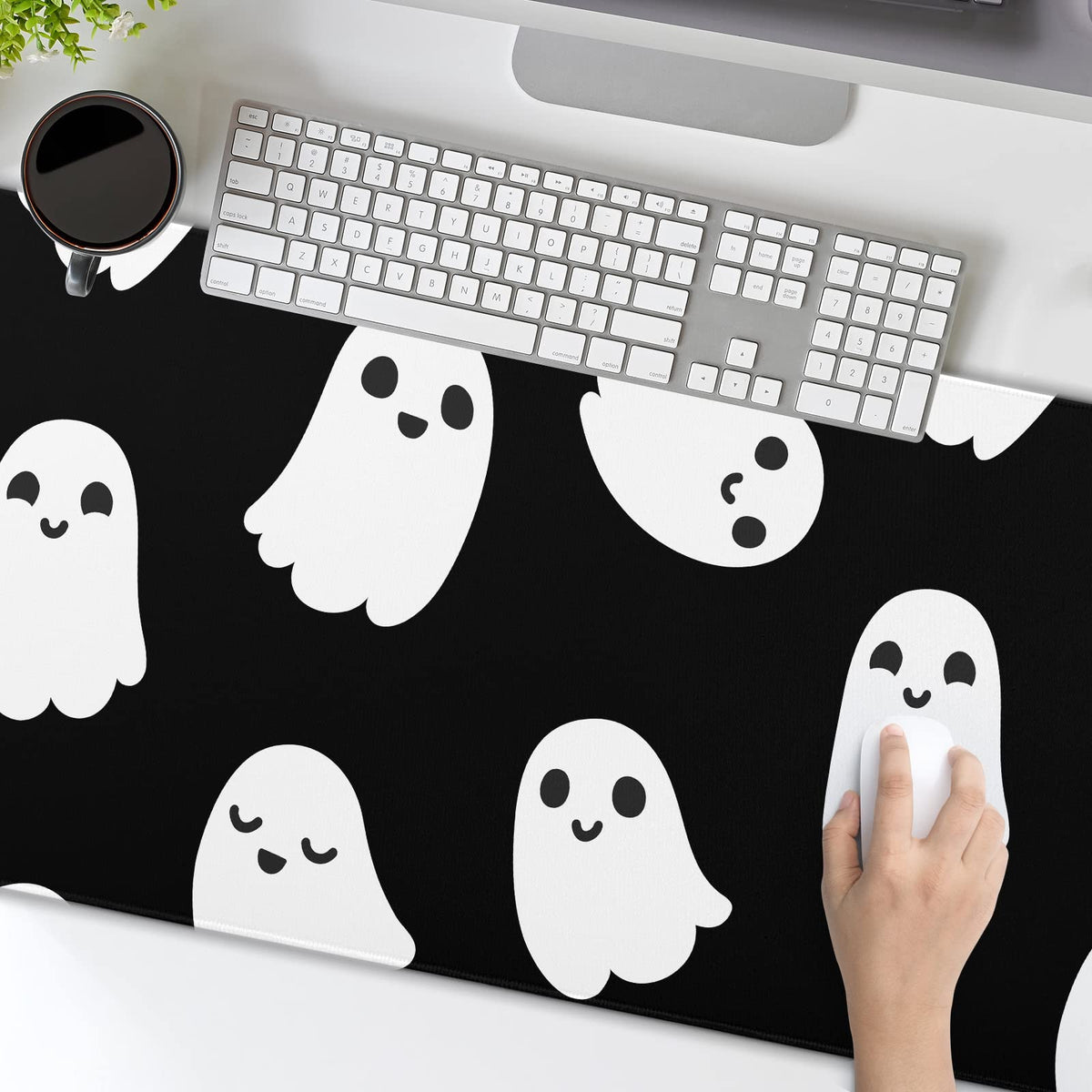 Halloween Cute Ghost Mouse Pad Kawaii Cartoon Spooky Funny Spirit Extended Desk Mat Non-Slip Rubber Base Stitched Edge Large XL Black White Mousepad for Desk Gaming Laptop Desktop,31.5×11.8 Inch