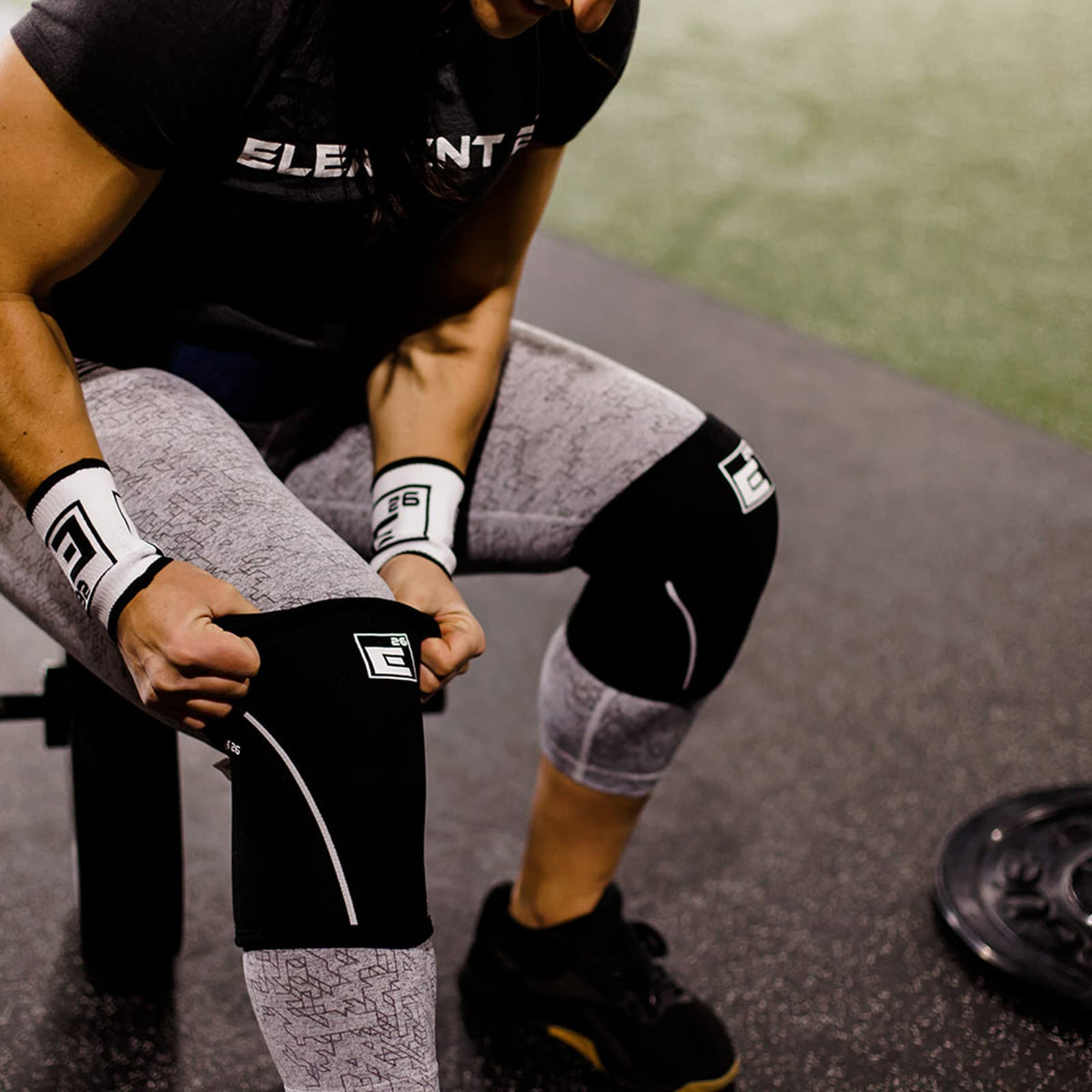 Element 26 Knee Sleeves for Weightlifting (Sold as a Pair) - 6mm Premium Neoprene for Compression, Mobility, and Warmth - Compression Sleeve for Functional Fitness, Squats, Deadlifts (Medium, Black)