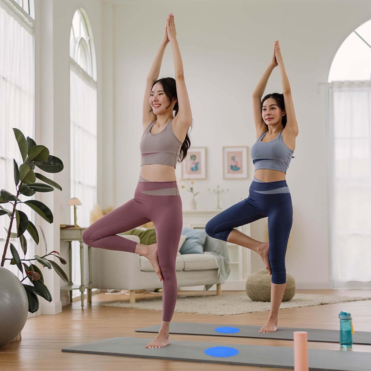 PATIKIL Spot Markers 9 Inch, 6 Pcs Non-Slip Floor Dots Agility Markers Flat Field Cones Poly Dots for Gym PE Speed Training Dance Soccer Basketball Sports, Red/Blue/Black