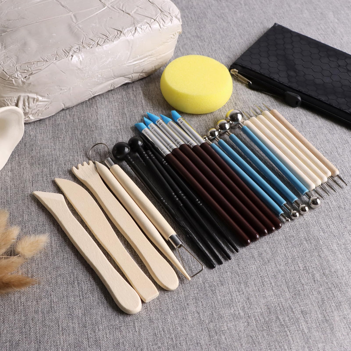 ZEHIQ Premium Air Dry Clay Kit, 2.2LBs Natural White Pottery Clay with 25 Pcs Clay Sculpting Tools, Modeling Clay for Pottery Wheel & Craft Projects, Ideal for All Skill Levels (White & Tools)