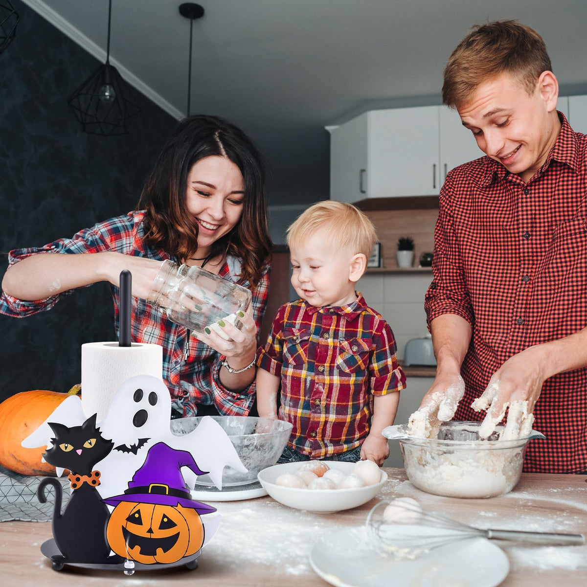 Willinglong Halloween Paper Towel Holder Metal Ghost Black Cat Pumpkins Towel Holder Halloween Bathroom Decor for Kitchen Home Countertops Bathroom Living Room Decoration