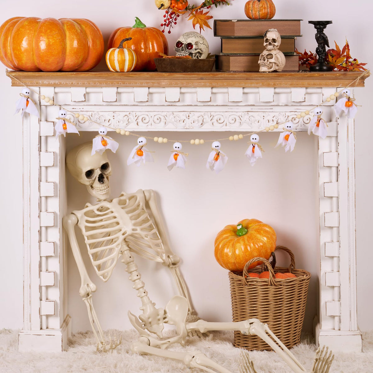 Cute Halloween Ghost with Wooden Beads Garlands, Handmade Rustic Halloween Banner for Wall Home Indoor Outdoor Spring Decor Supplies (Pumpkin)