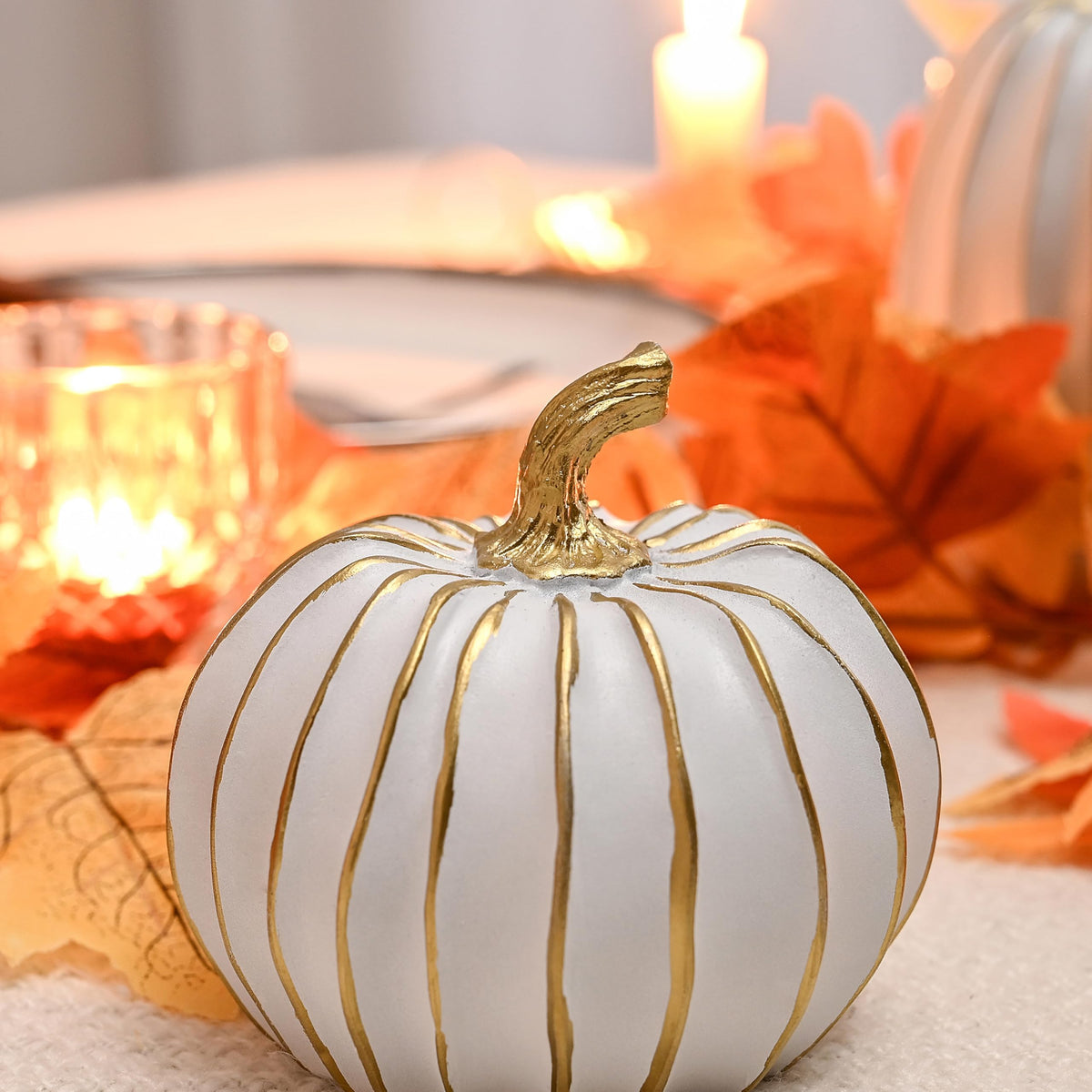 FESTGLOX Fall Pumpkin Decor, 2 PCS Resin Thanksgiving Fake Pumpkin Figurines, White and Gold Pumpkins for Decorating, Fall Decorations for Home, Farmhouse, Harvest Table Centerpiece