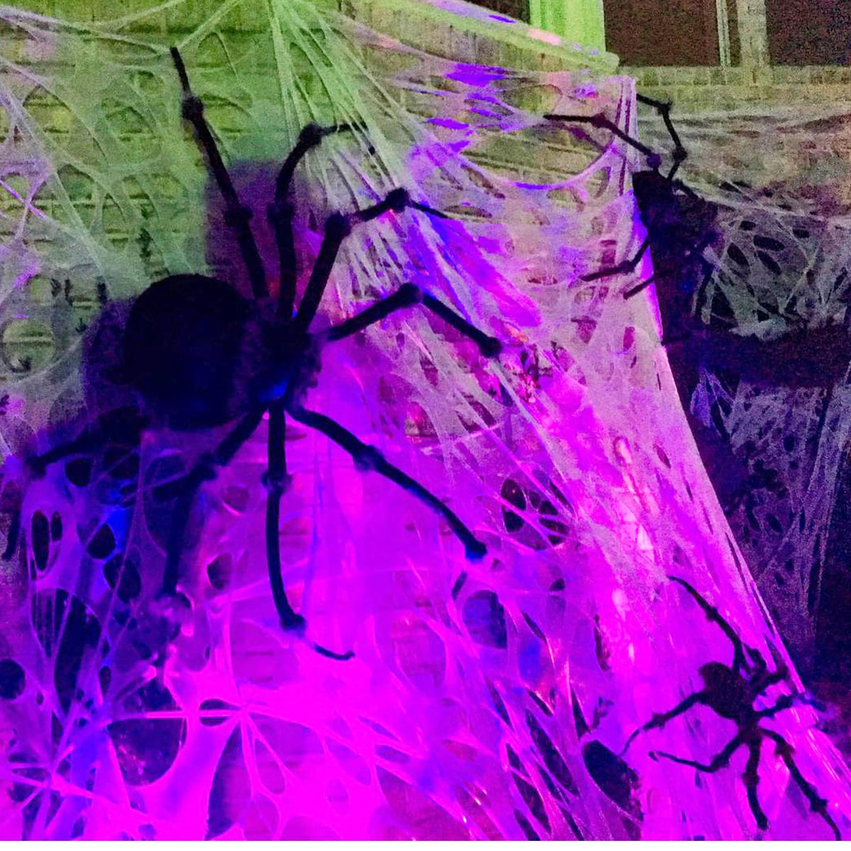 CMKTA Spider Web Halloween Decoration, 2 lb Weight Giant Elastic Spider Web Outdoor Decorations, DIY Beef Netting Spider Web Halloween Party Decor (950 Sqft)