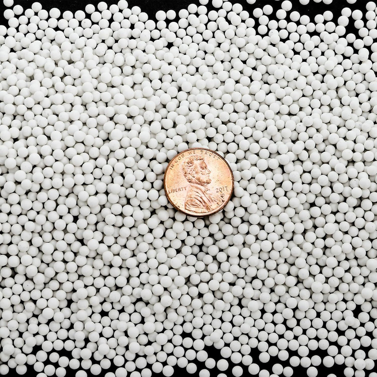 Hiceeden 8 Pounds 1/8" Round Rock Tumbling Filler Media, 3 mm Reusable Ceramic Beads Pellets, Rock Tumbling Ball Sphere Grit for Tumbler, Stone Polisher