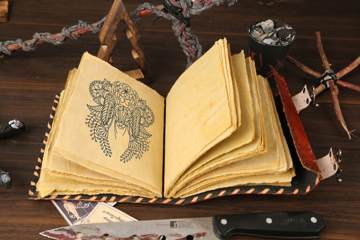 ULCH Hocus Pocus Book of Spells Hocus Pocus Decor Hocus Pocus Halloween Decorations Book of Shadows and Spell Book with Lock Witch Decor And Perfect for Spooky Gifts And Spooky Decor 8 x6 Inches