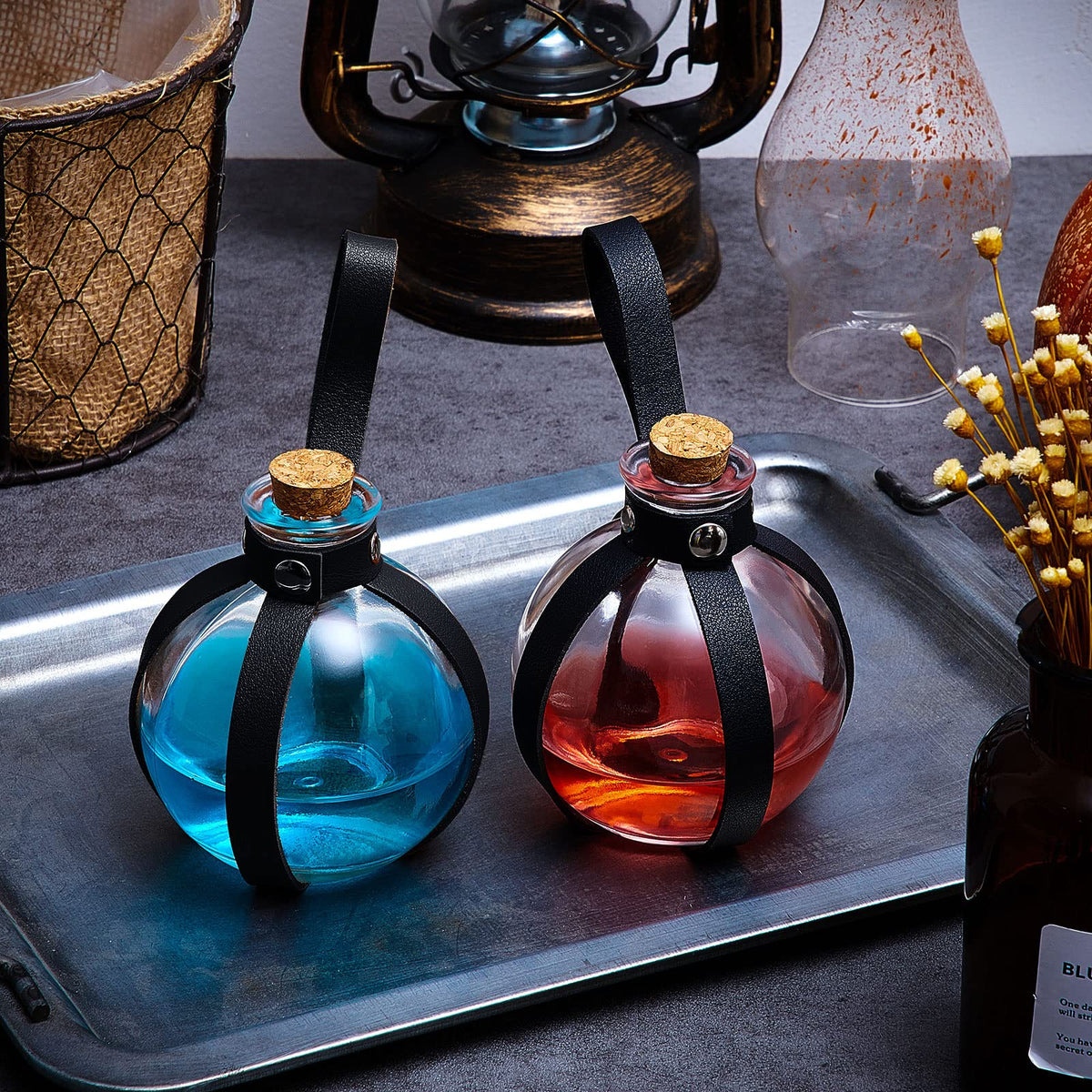 Patelai 2 Pcs Halloween Glass Potion Bottles with Belt Cork Renaissance Witch Costume Accessories Witch Props Potion Bottle for Halloween Party Decor Cosplay DIY Crafts Gift (Black)