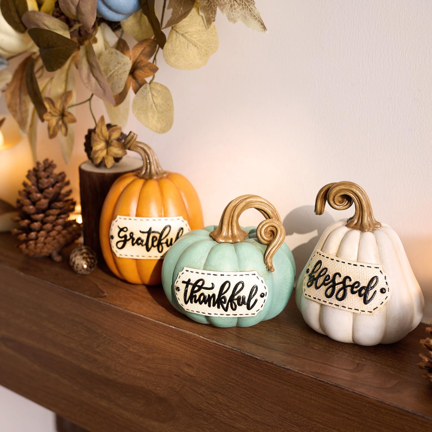 Valery Madelyn Pumpkins Fall Table Decor for Home, Set of 3 Resin Decorative Pumpkins Figurines Decor Indoor Tabletop Centerpieces Harvest Autumn Thanksgiving Dining Room Shelf Decoration, 6.3 inch