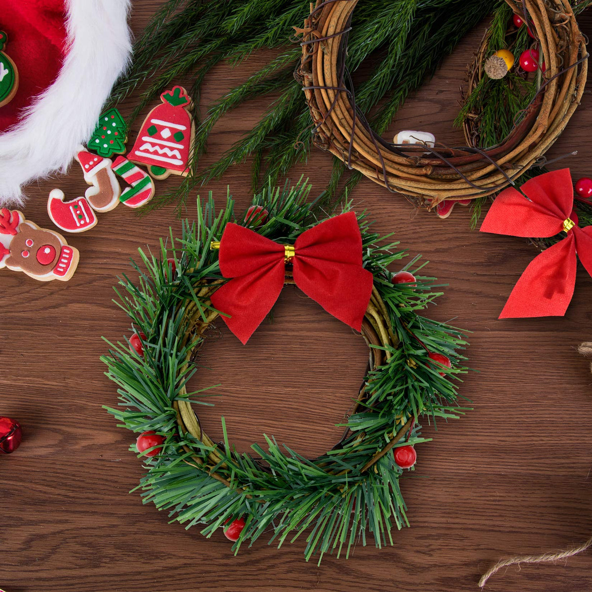 Grapevine Wreath Set, Marrywindix 16 Pieces Natural Vine Branch Christmas DIY Rattan Wreath Garland for Christmas Holiday Craft Wedding Decor (4 in.)