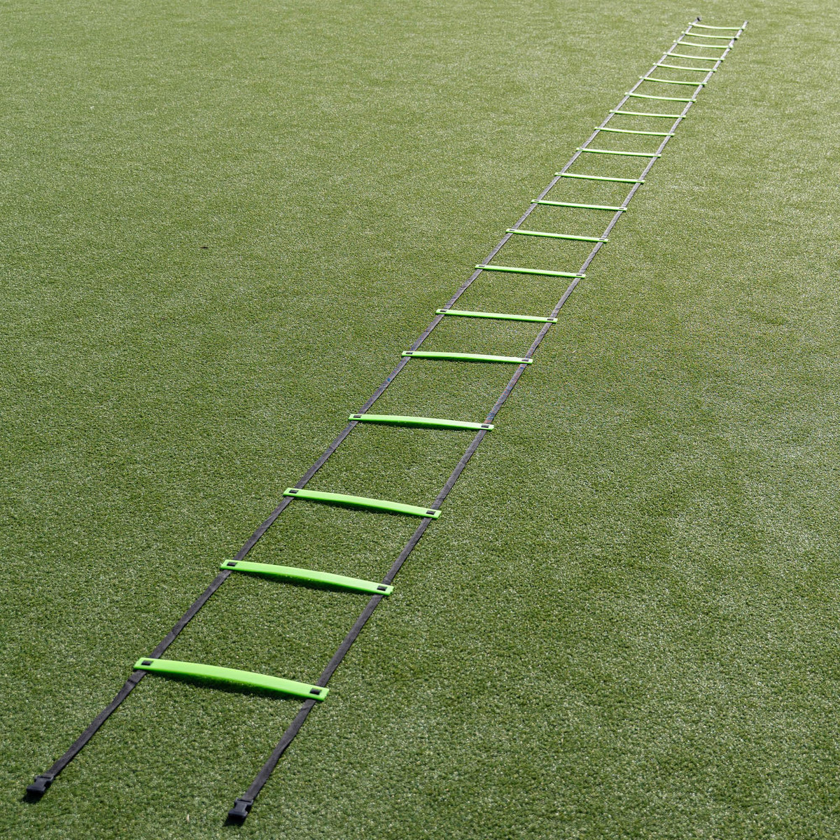 QUICKPLAY Adjustable Agility Ladder 29.5ft - Soccer Training Ladder 20 Rungs Speed Ladder with Adjustable Spacing for Agility Drills and Footwork, Portable Soccer Training Equipment