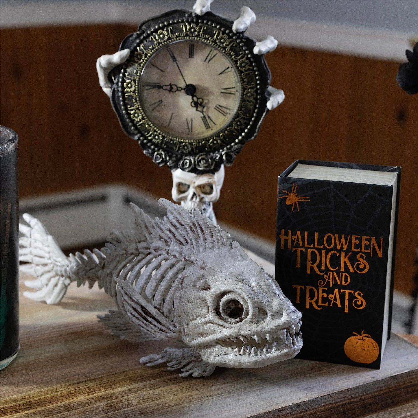 SCS Direct Piranha Fish Skeleton Halloween Decoration (2 Pack) 10" Long - Weather Resistant for Indoor/Outdoor - Upgrade Your Fall Graveyard Haunted House Party Props, Trick-or-Treat Decor